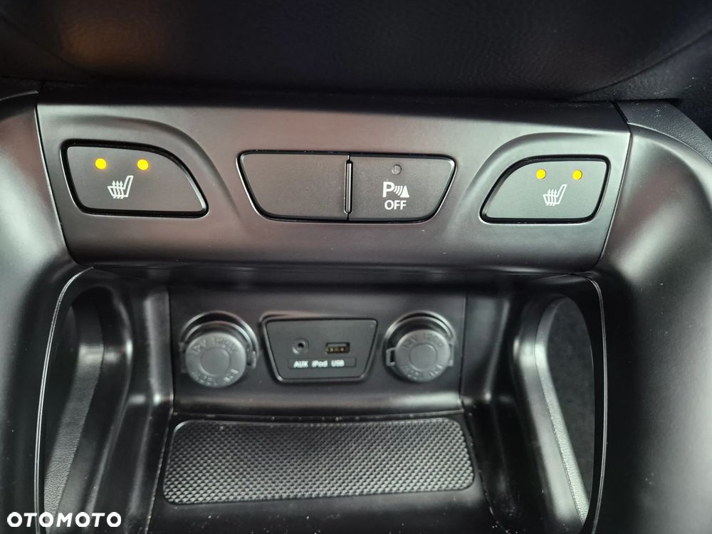 Hyundai ix35 1.7 CRDi Premium 2WD - 16