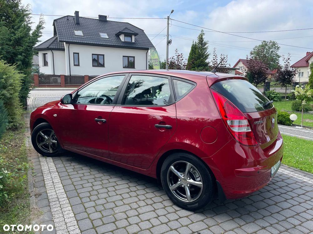 Hyundai i30 1.4 Comfort - 10