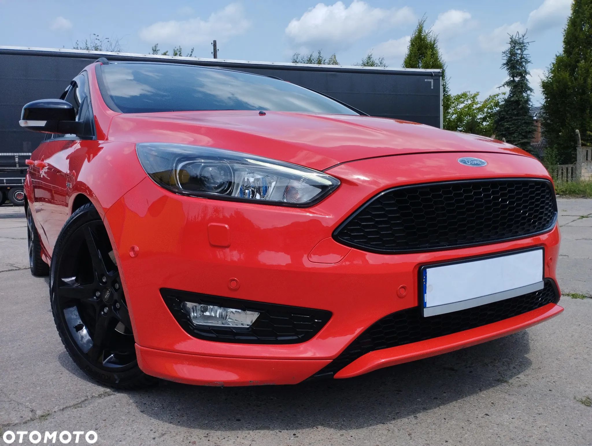 Ford Focus Turnier 1.5 EcoBoost Start-Stopp-System ST-LINE - 1