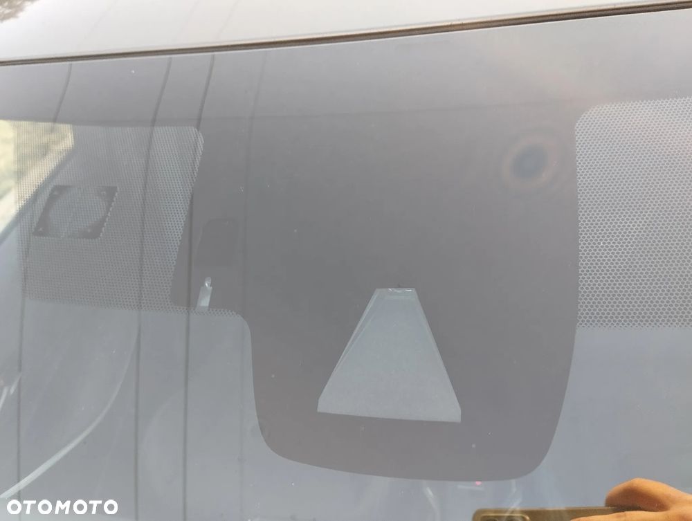 Toyota Corolla 1.8 Hybrid Style - 16