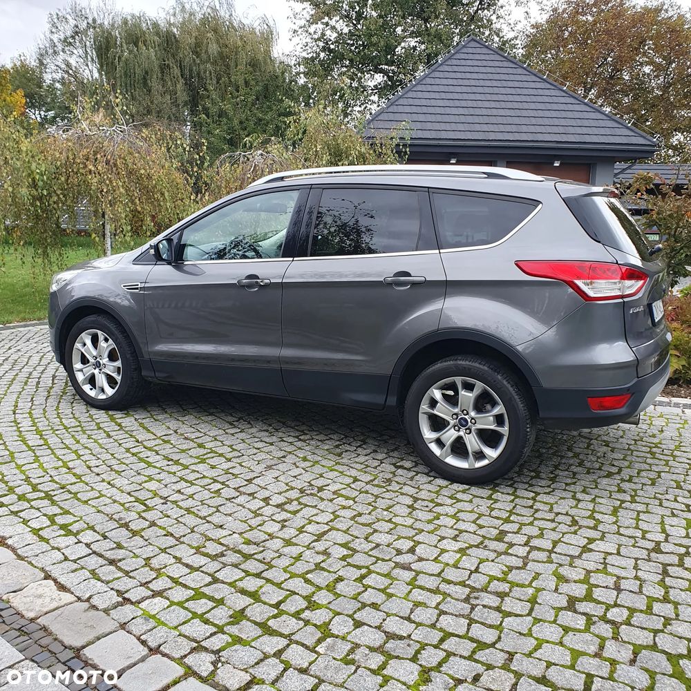 Ford Kuga 2.0 TDCi 4x4 Titanium - 3