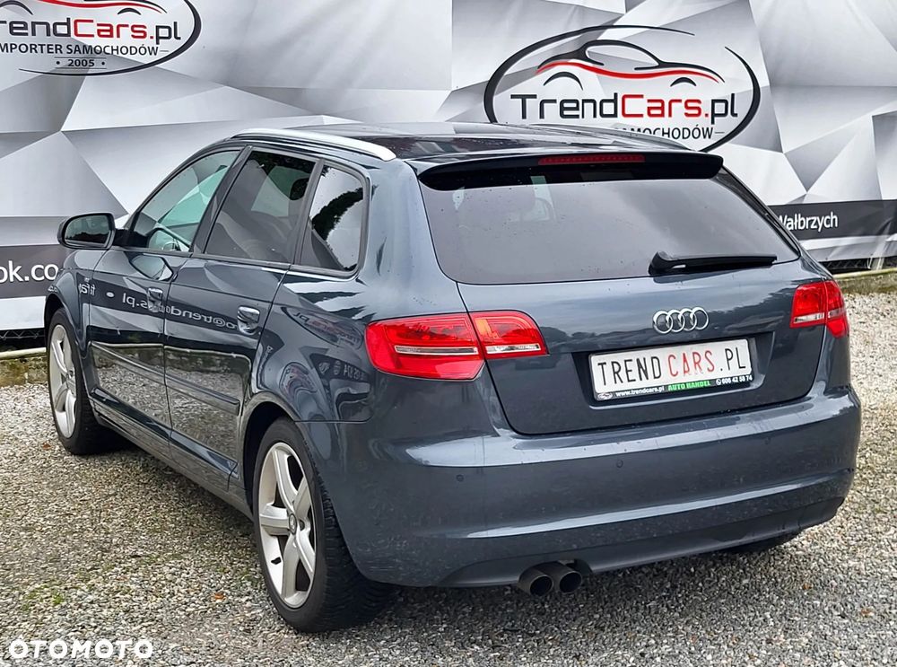 Audi A3 Sportback 2.0 TDI DPF quattro S line Sportpaket - 8