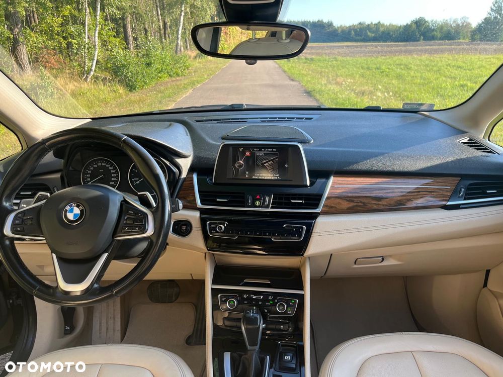BMW Seria 2 218d Luxury Line - 10