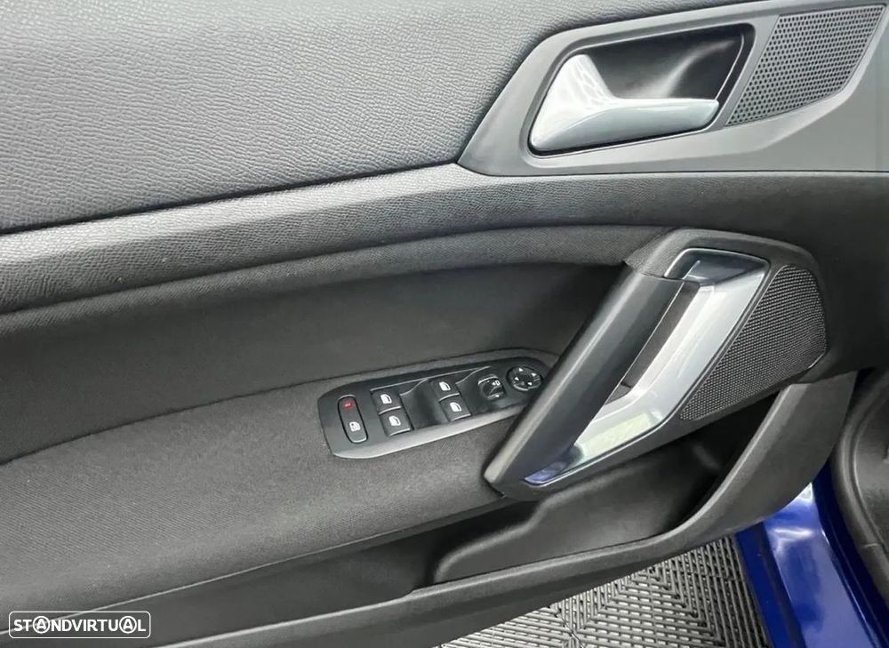 Peugeot 308 1.2 PureTech Active - 22