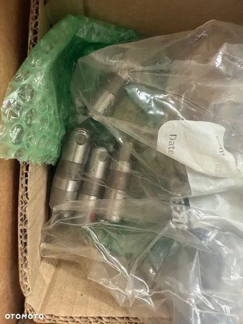 Głowice Cylindry wałek rozrządu Pompa oleju przepusnica Zestaw góry silnika 121'' - 36