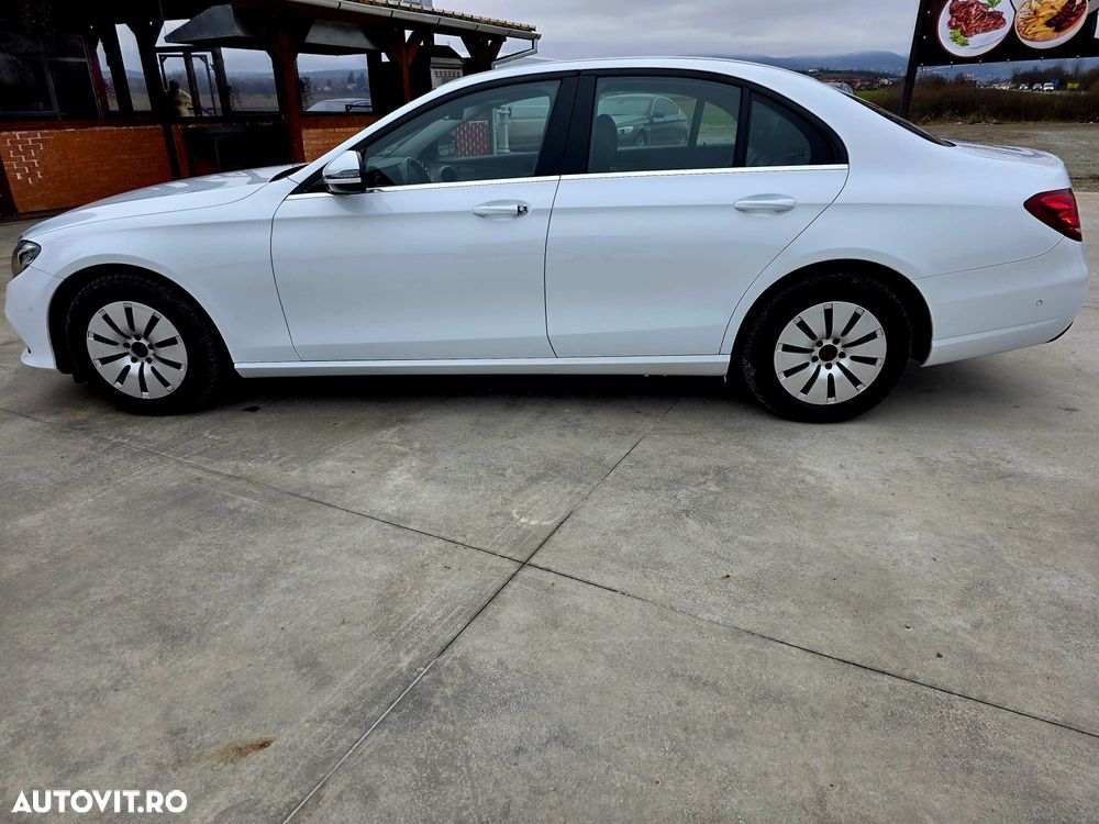 Mercedes-Benz E 220 d 4Matic 9G-TRONIC - 7