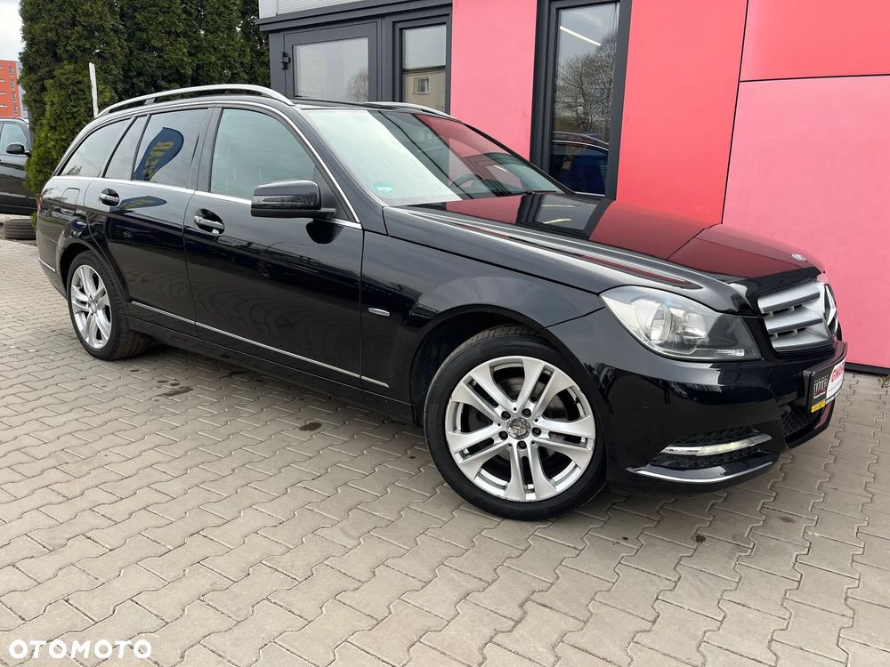 Mercedes-Benz Klasa C 250 (BlueEFFICIENCY) 7G-TRONIC Avantgarde - 8