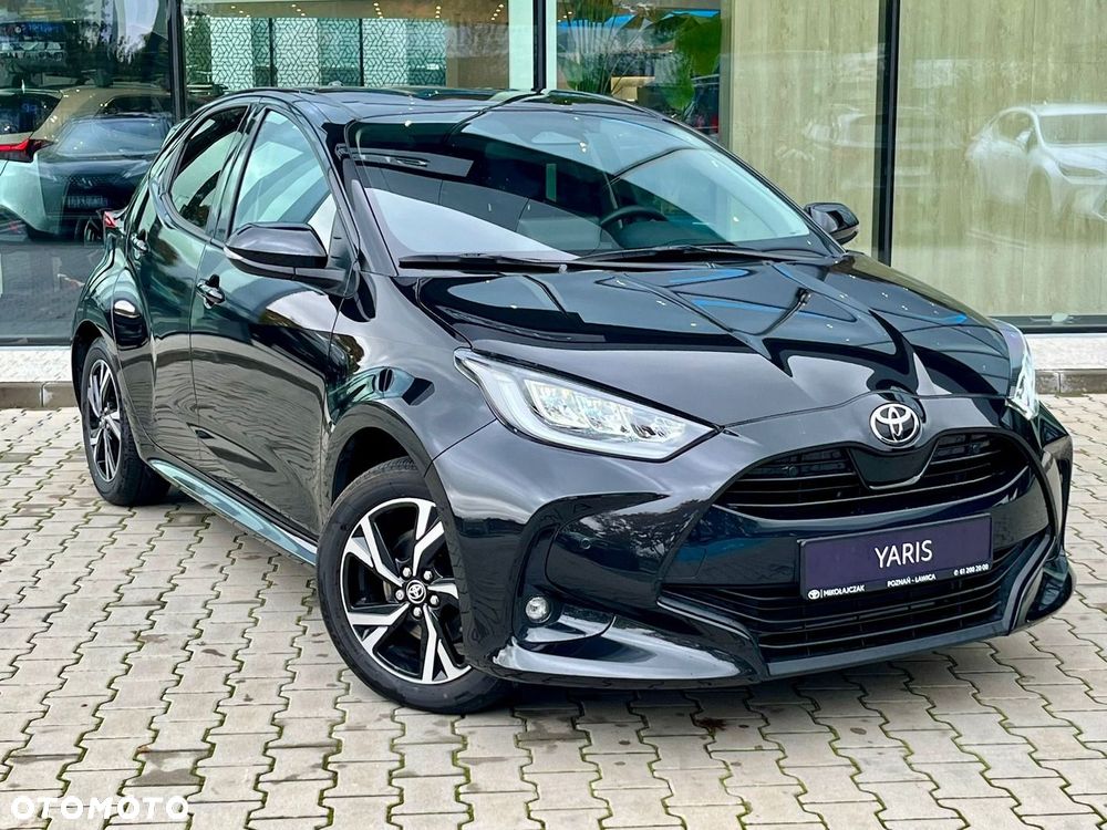 Toyota Yaris Hybrid 1.5 Style - 9