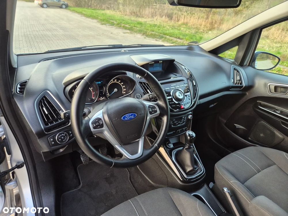 Ford B-MAX 1.0 EcoBoost Titanium - 28