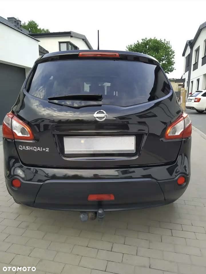 Nissan Qashqai+2 - 2