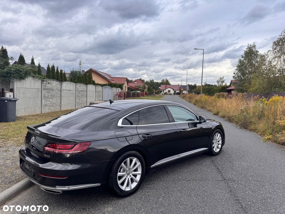 Volkswagen Arteon 2.0 TDI Bi-Turbo SCR 4Mot R-Line Edition DSG - 10