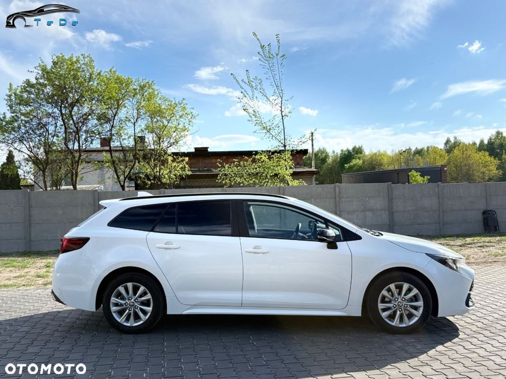 Toyota Corolla 1.8 Hybrid GPF Executive - 9