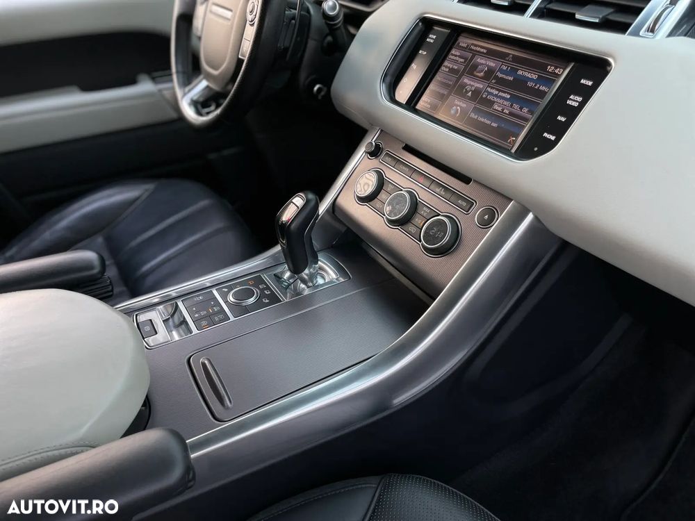 Land Rover Range Rover Sport - 16