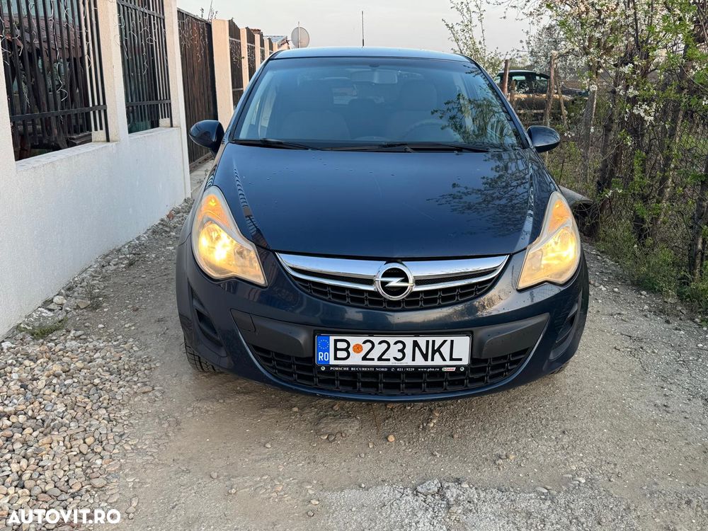 Opel Corsa 1.2 Essentia - 3