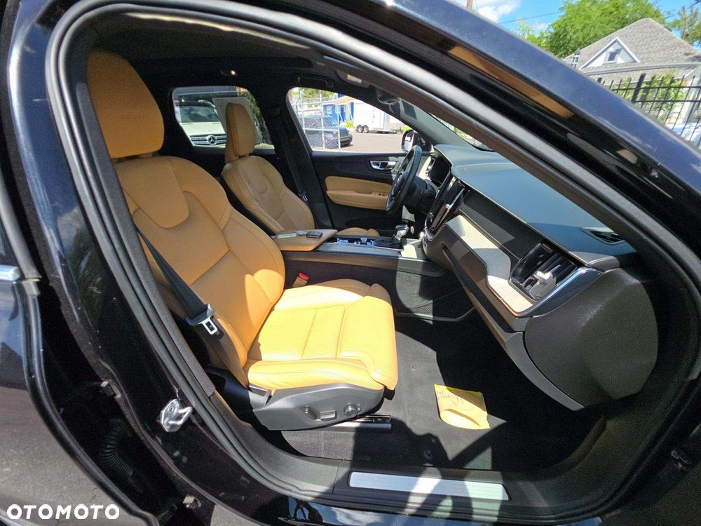 Volvo XC 60 T6 AWD Geartronic Inscription - 12