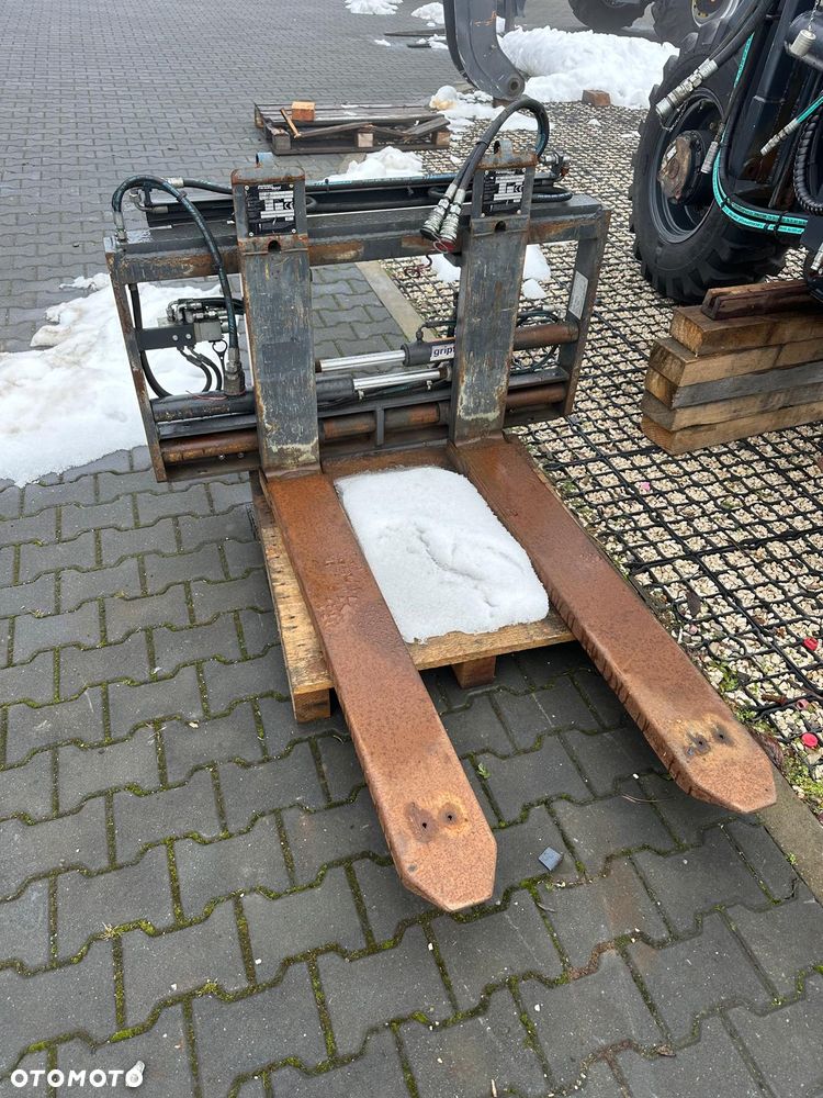 GRIPTECH- Karetka/ pozyncjoner ** przesuw wideł** - 1