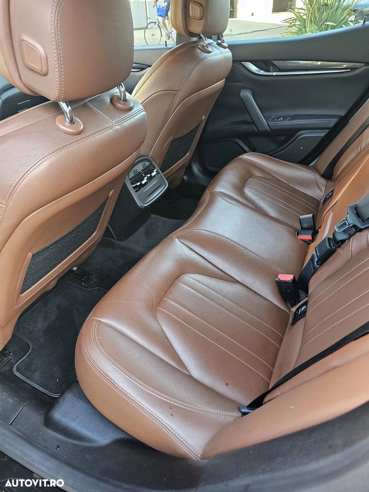 Maserati Ghibli - 6