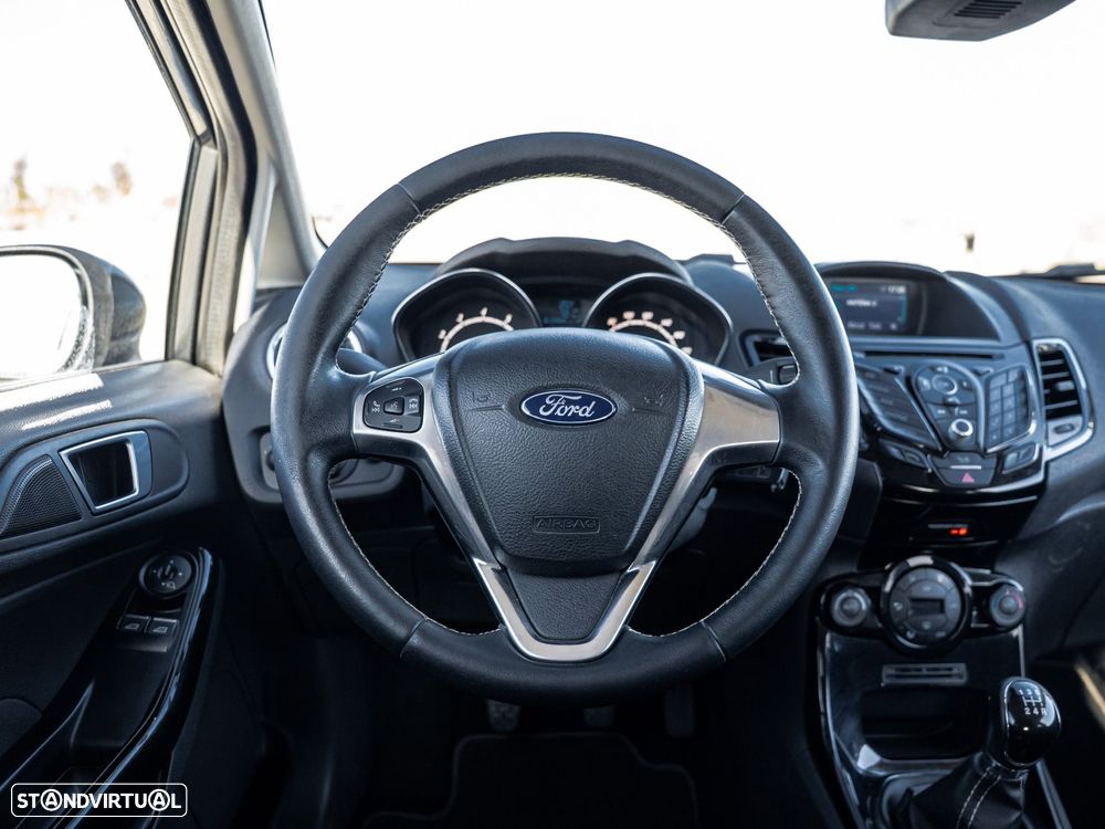 Ford Fiesta 1.0 Ti-VCT Titanium - 29