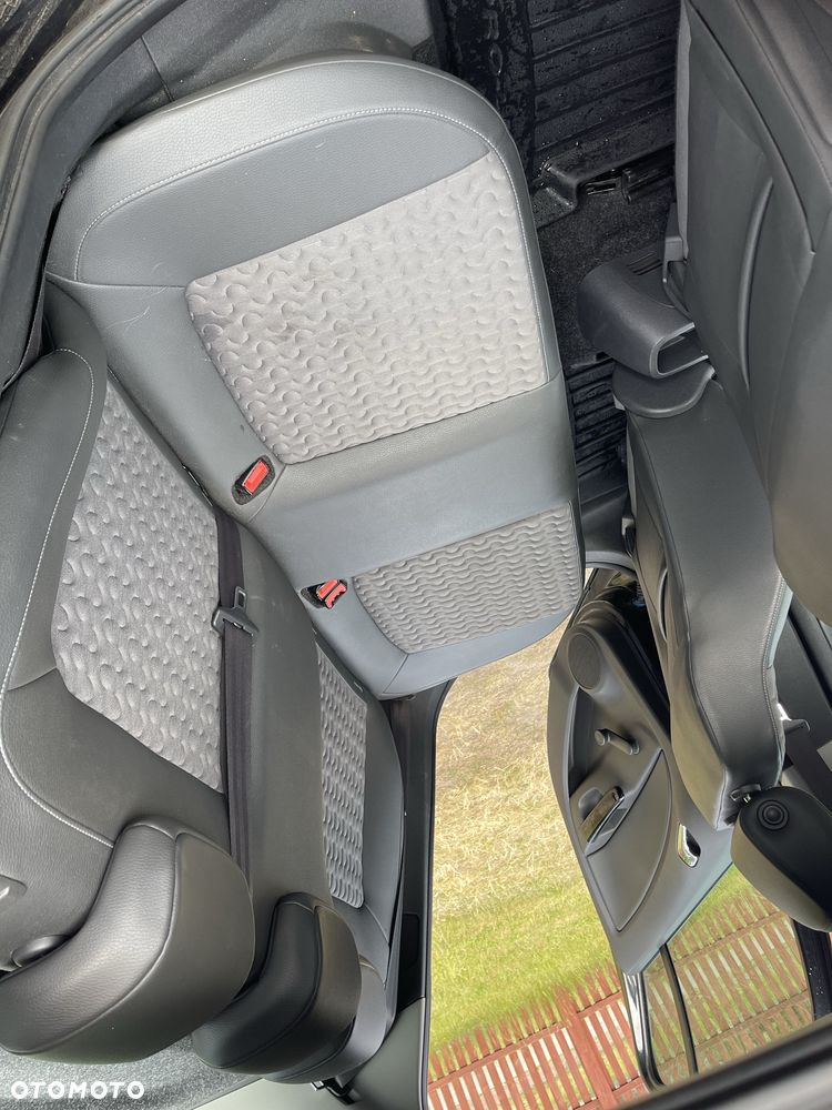 Opel Corsa - 8