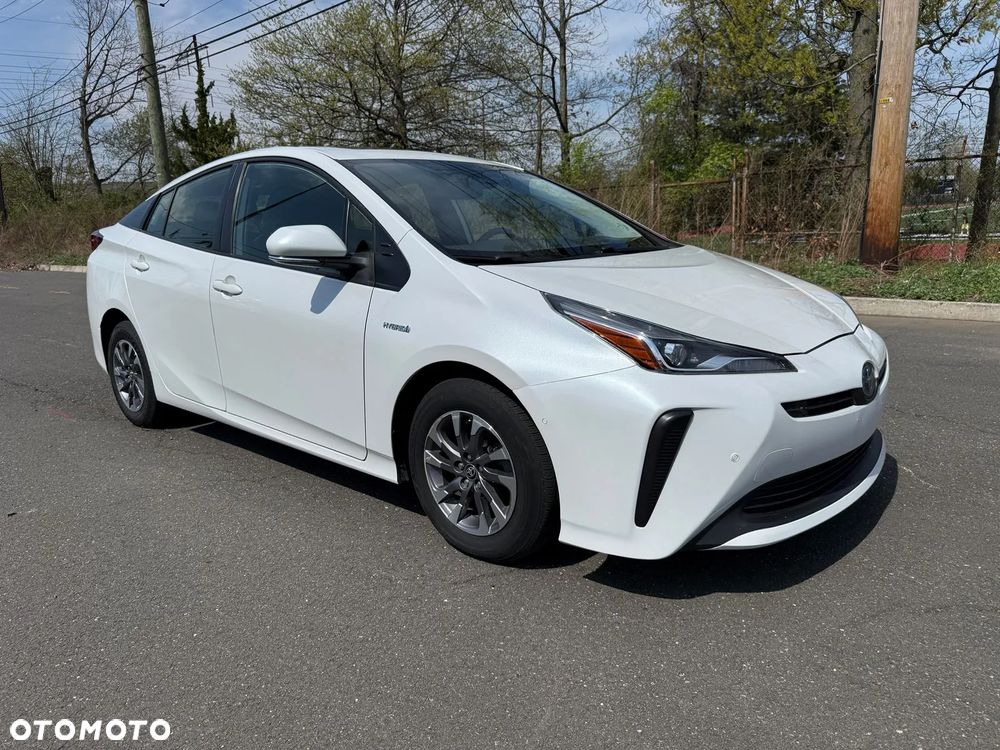 Toyota Prius 1.8 Hybrid Premium - 1