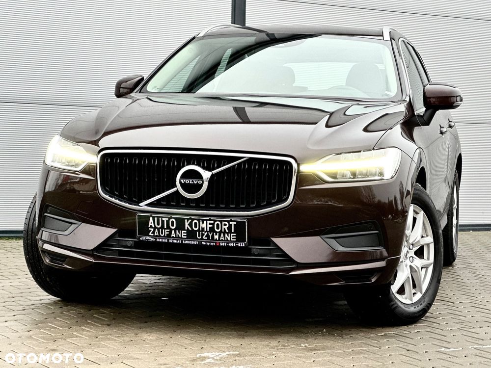 Volvo XC 60 D4 Momentum Pro - 1