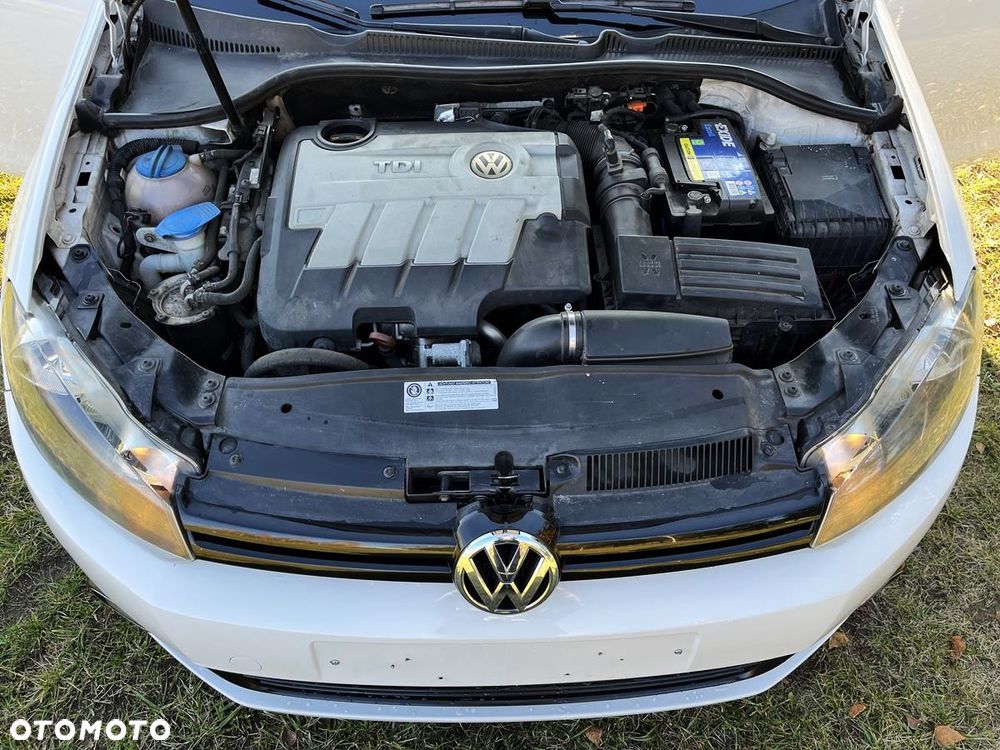 Volkswagen Golf - 11