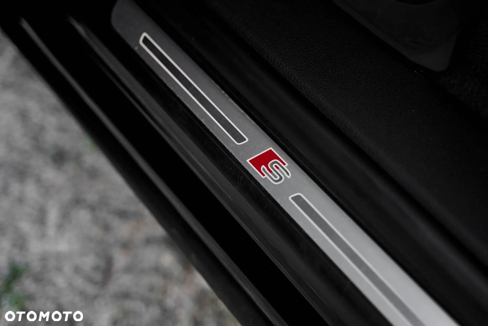 Audi Q8 50 TDI mHEV Quattro Black Edition Tiptronic - 37