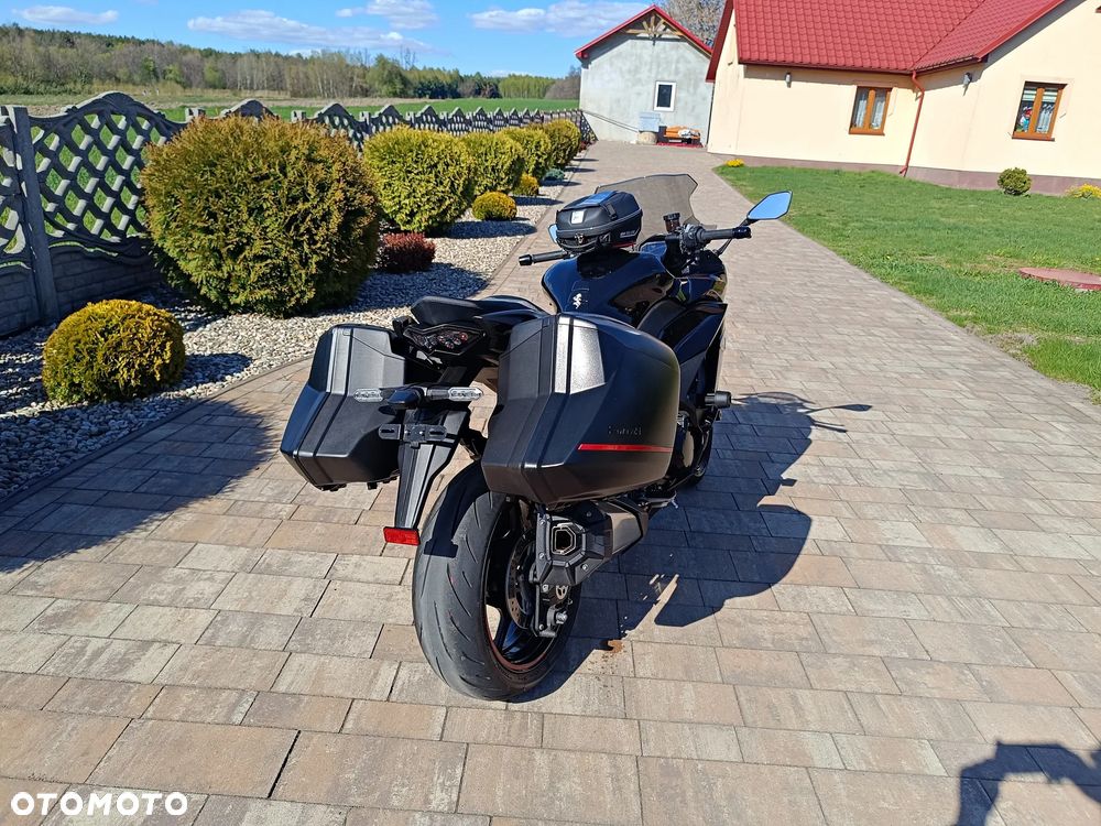Kawasaki Ninja 1000 SX - 9