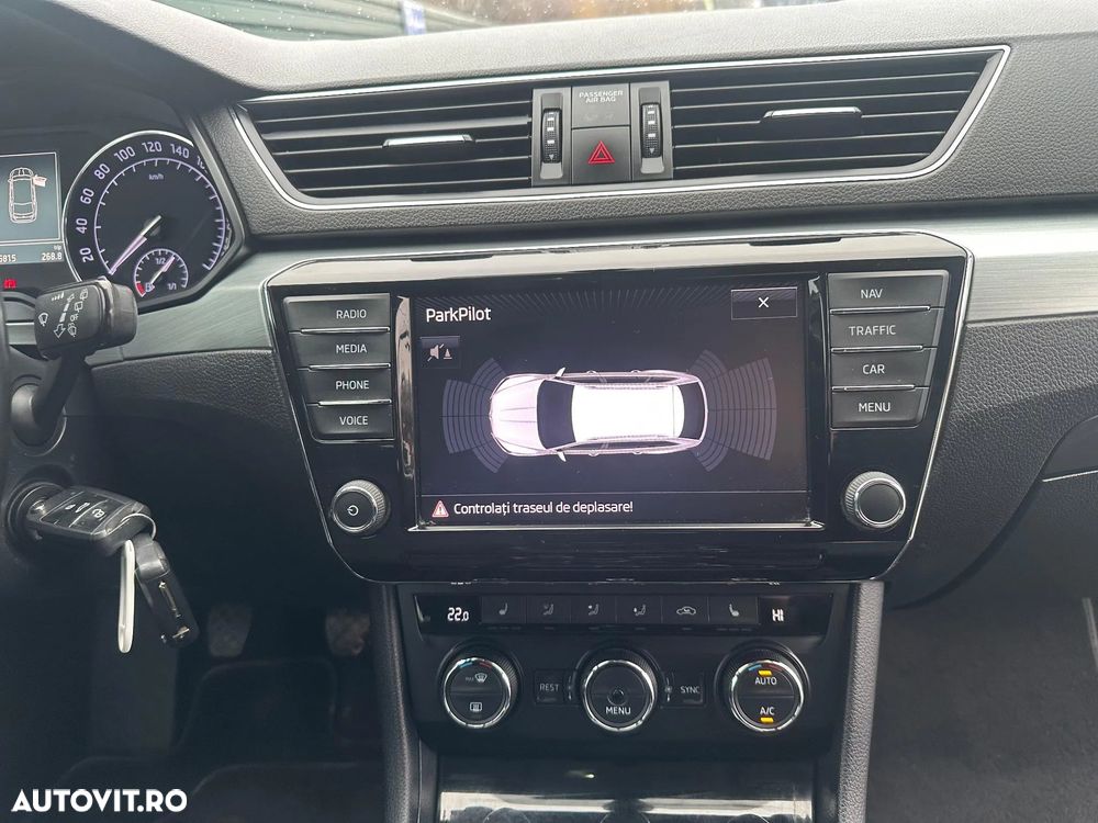 Skoda Superb 2.0 TDI 4X4 Style - 11