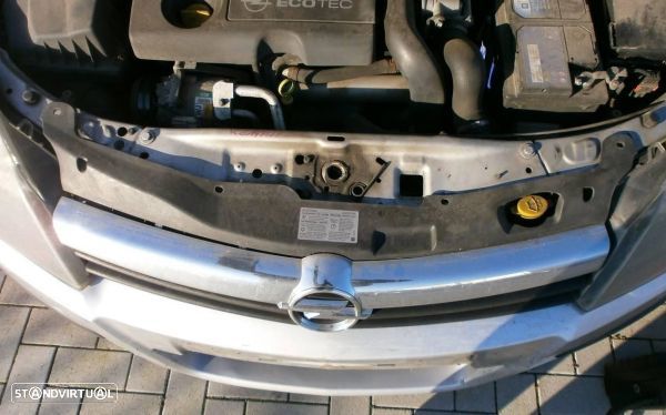 Para Peças Opel Astra H Caixa (L70) - 3