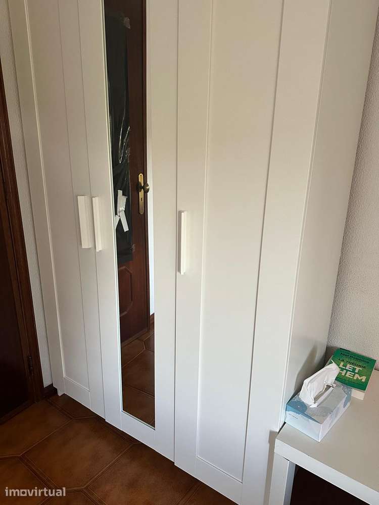 quarto em apartamento ao metro carreira - Grande imagem: 2/5