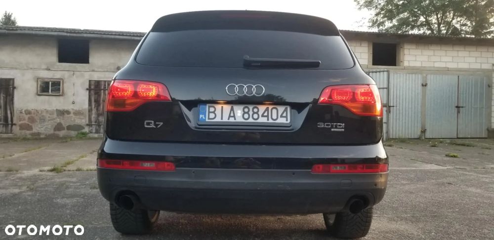 Audi Q7 - 13