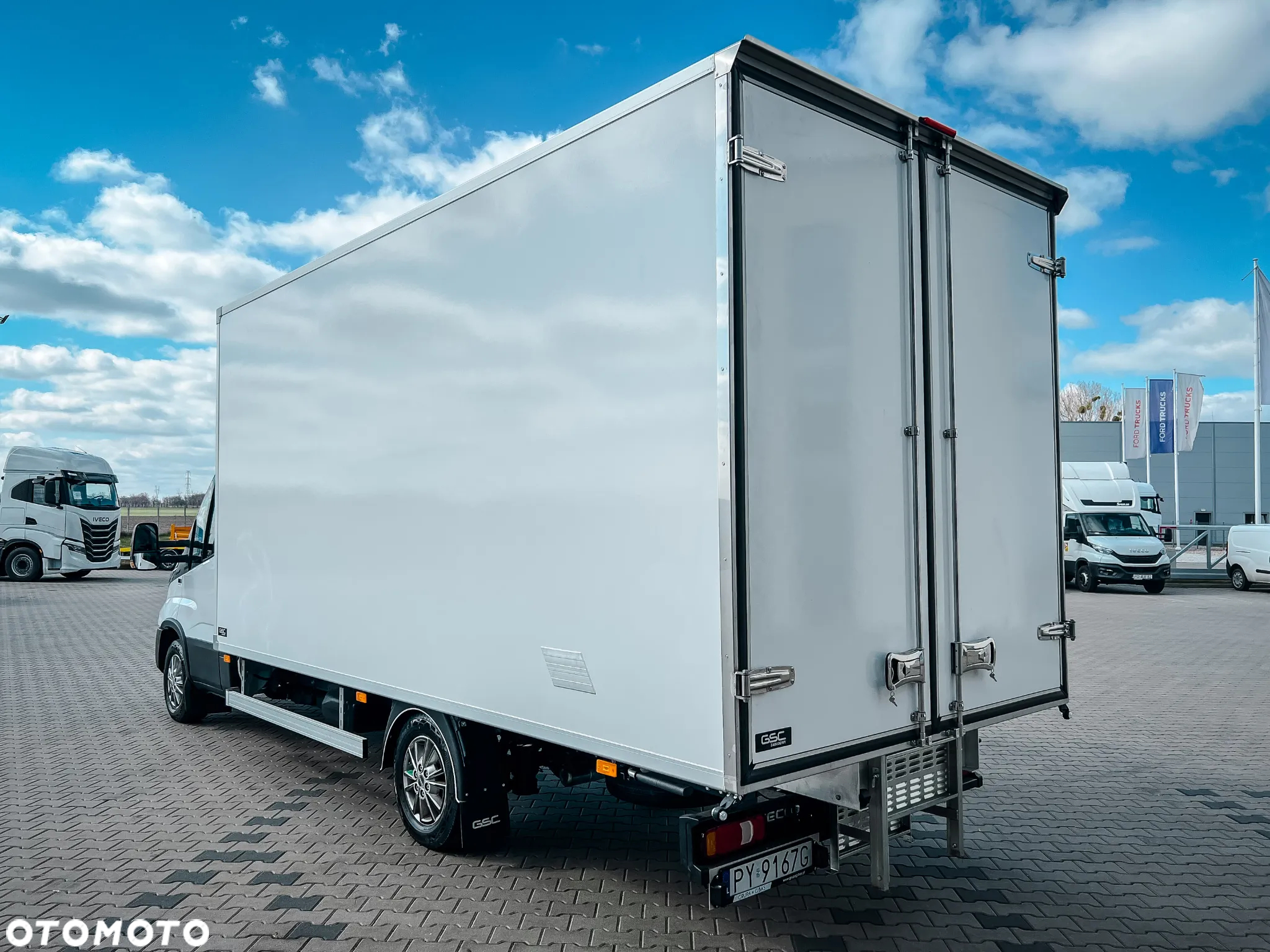 Iveco 35S18H/P 3.0 180KM 6MT Izoterma, Duży Kontener! - 9