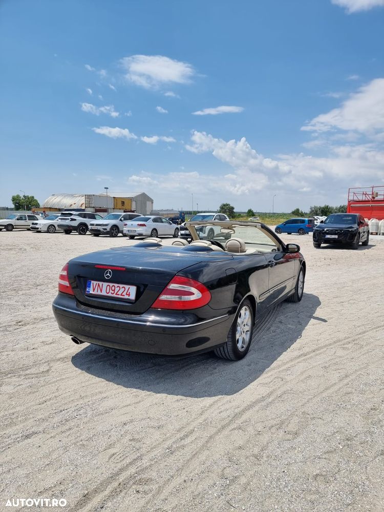 Mercedes-Benz CLK - 4