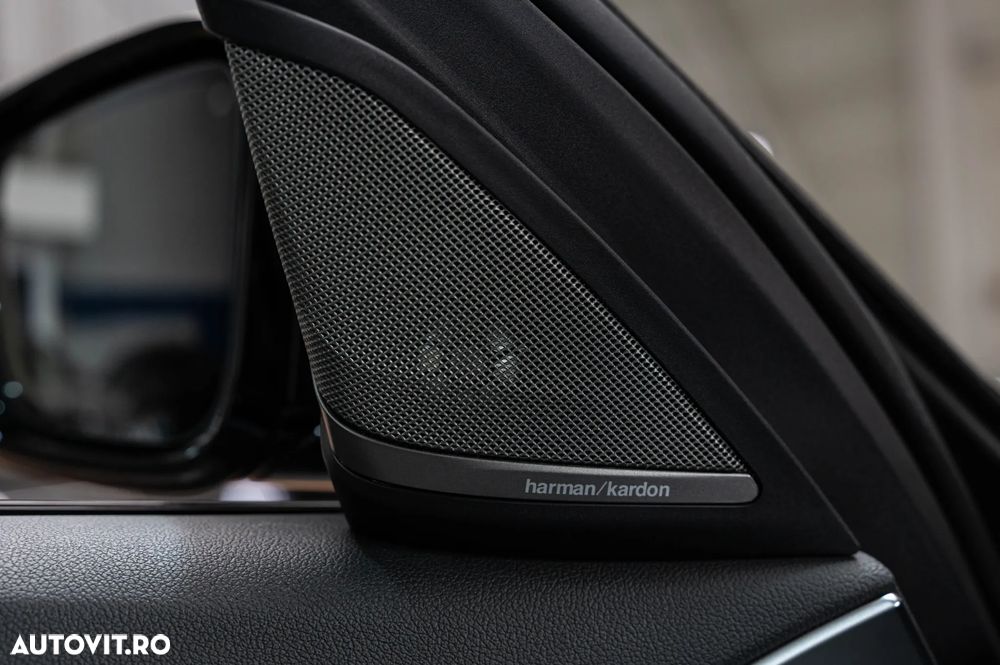 BMW Seria 5 540i Aut. M Sport Edition - 27