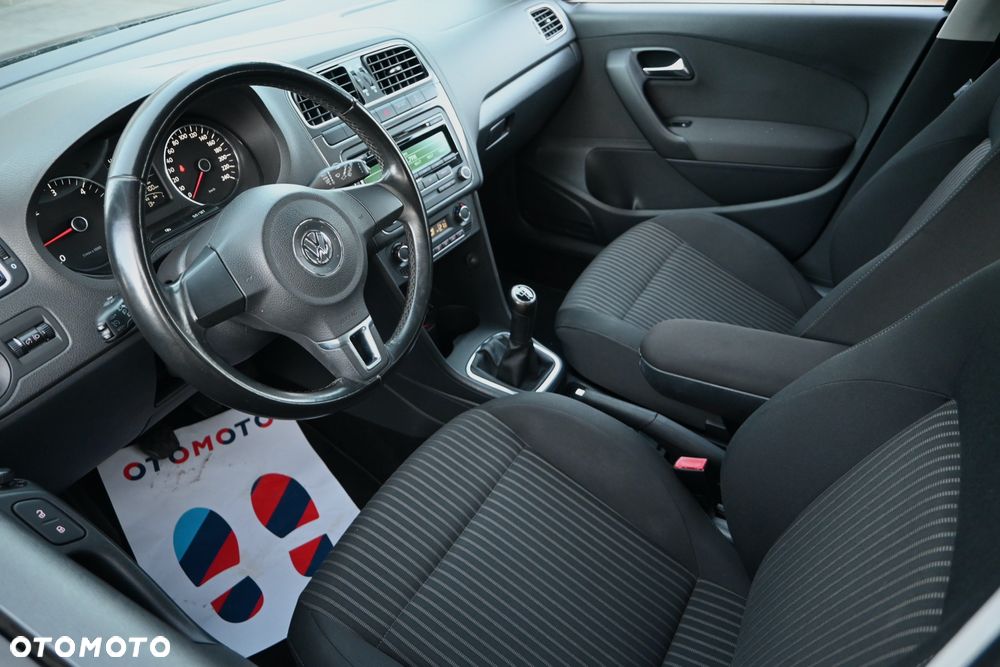 Volkswagen Polo 1.6 TDI Highline - 14