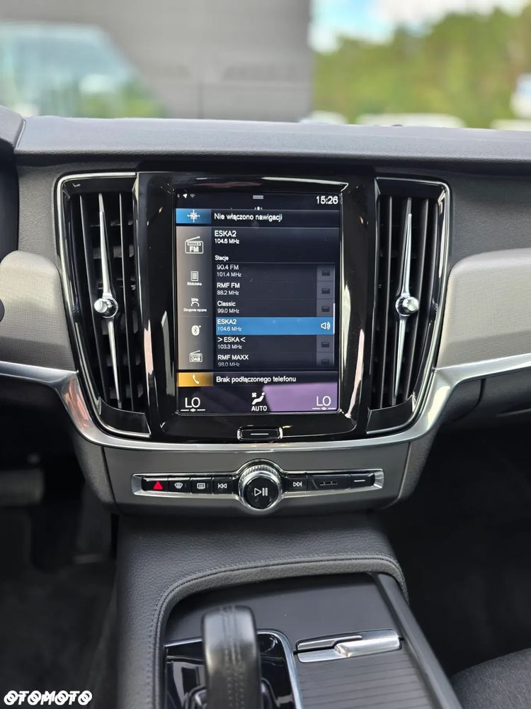 Volvo S90 T4 Momentum Pro - 26