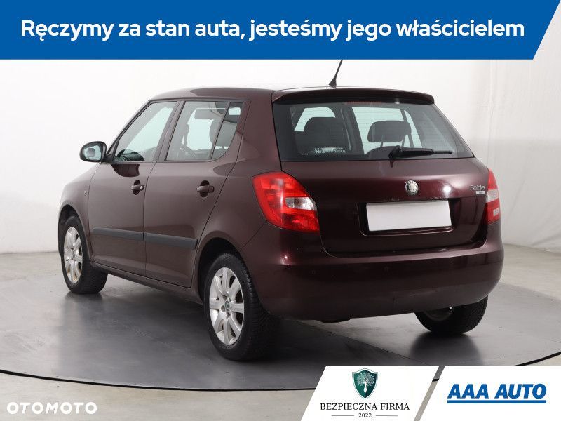 Skoda Fabia - 6