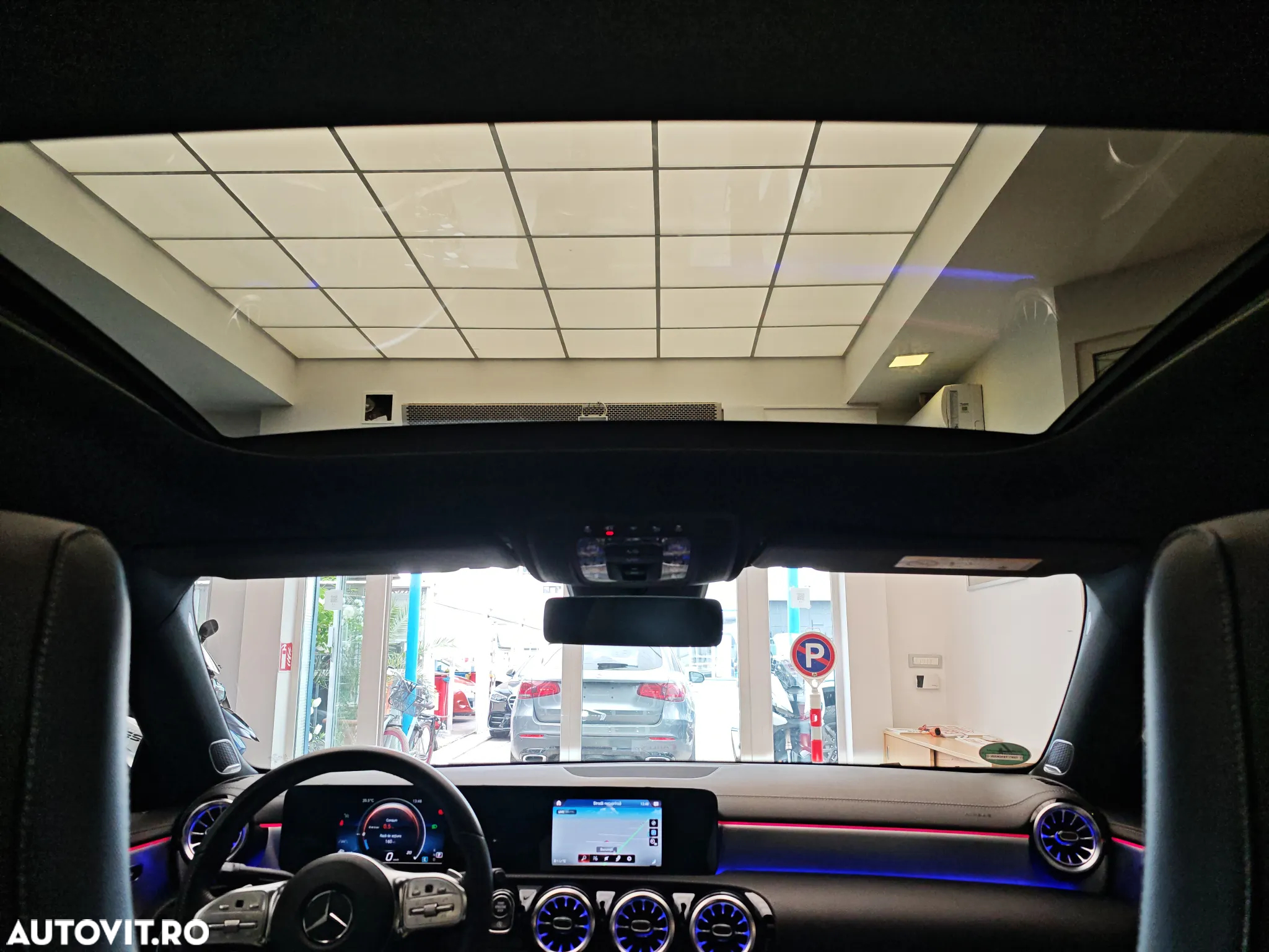 Mercedes-Benz CLA 220 d 4MATIC Coupe Aut. - 31