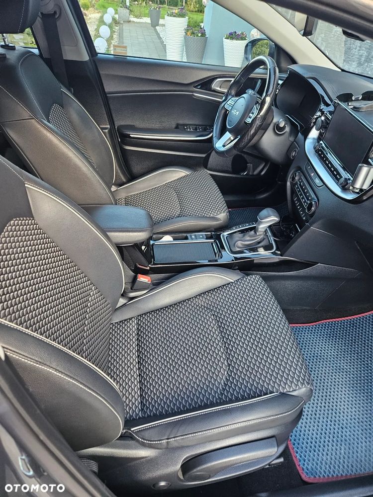 Kia XCeed 1.6 T-GDI Business Line DCT - 3