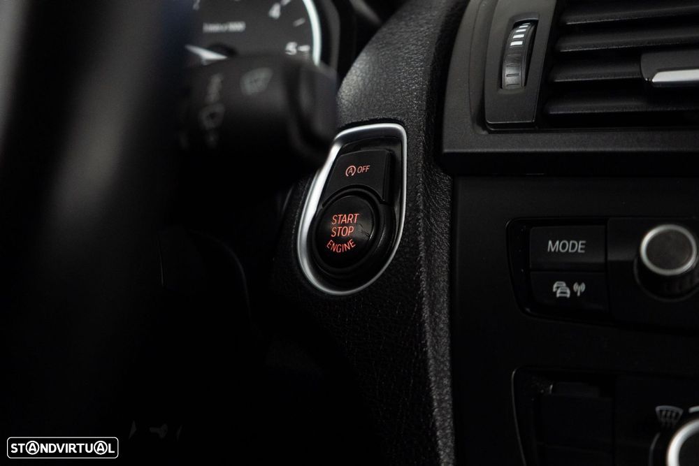 BMW 114 d - 25