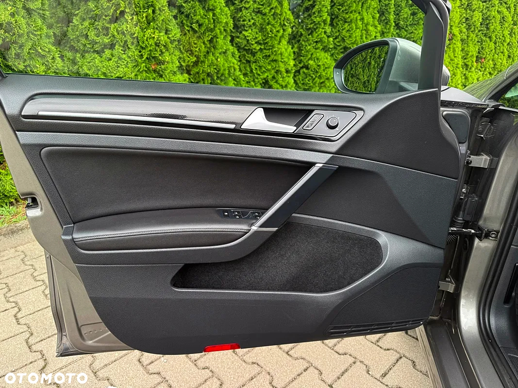 Volkswagen Golf VII 1.6 TDI BMT Highline - 23