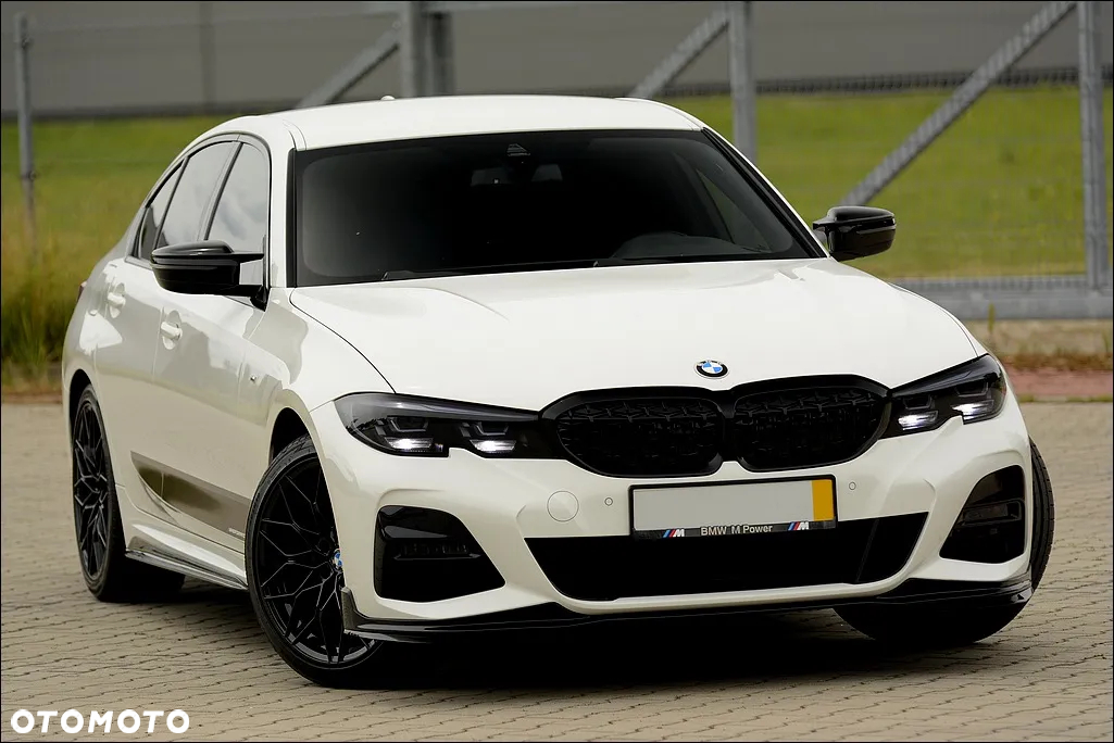 BMW Seria 3 320d xDrive M Sport sport - 2