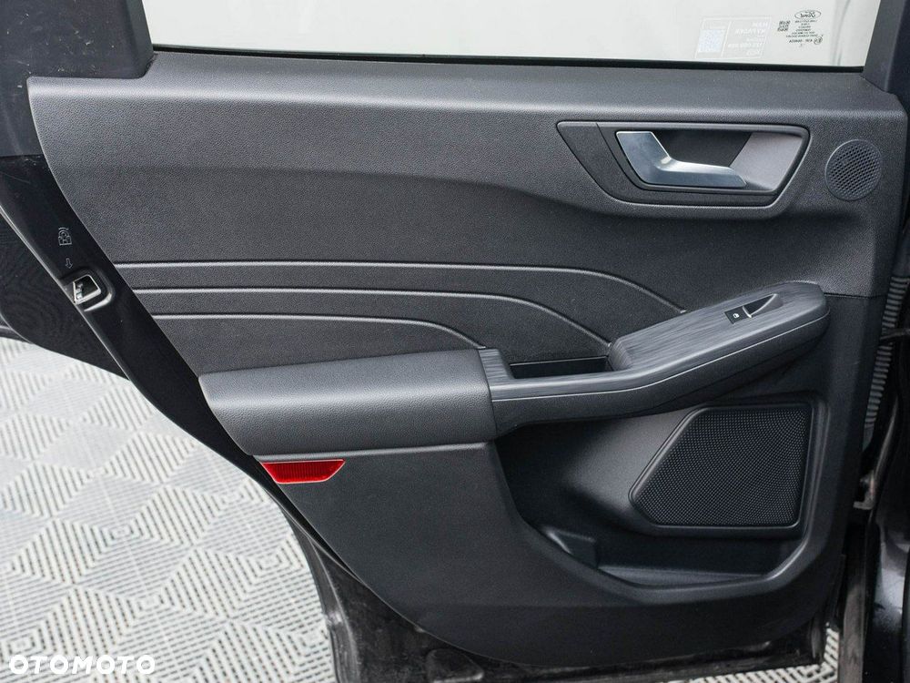 Ford Kuga 2.5 FHEV AWD Titanium X - 23