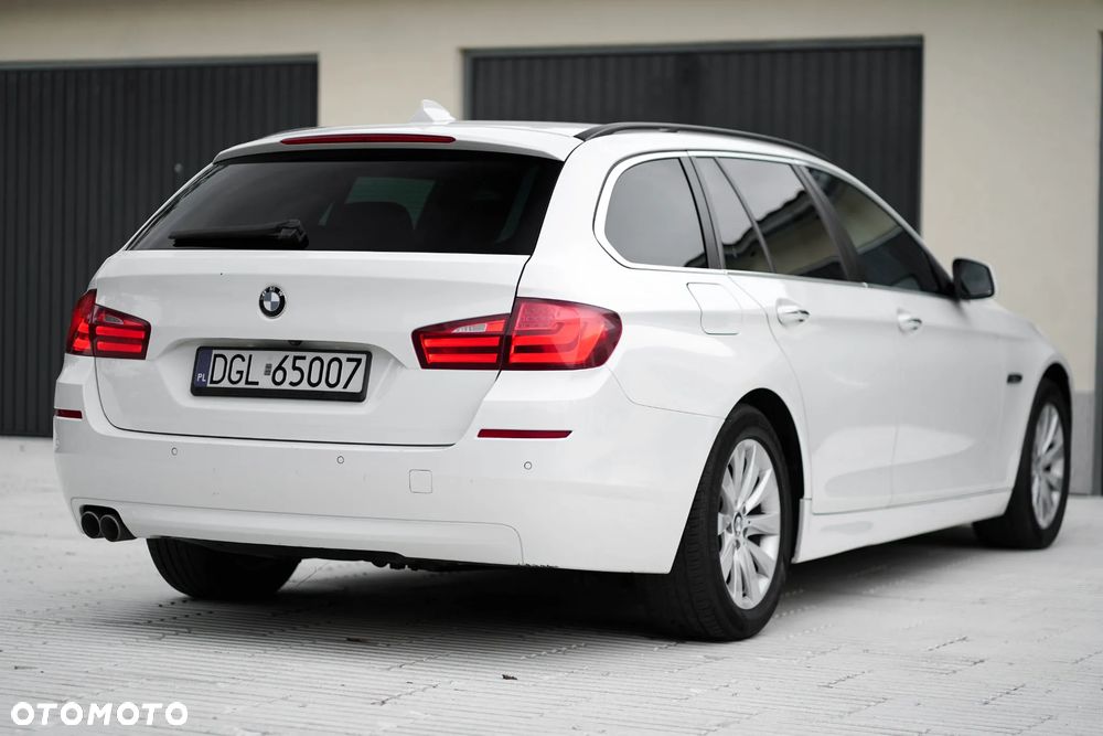 BMW Seria 5 520d - 12