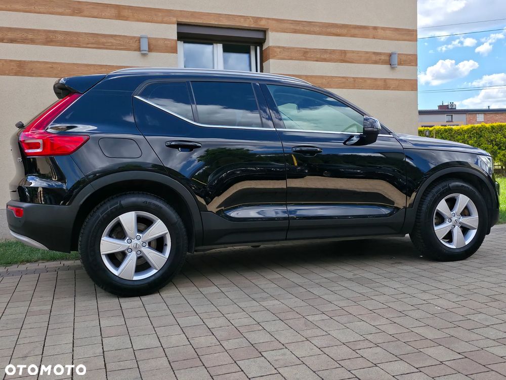 Volvo XC 40 D3 AWD Momentum - 9