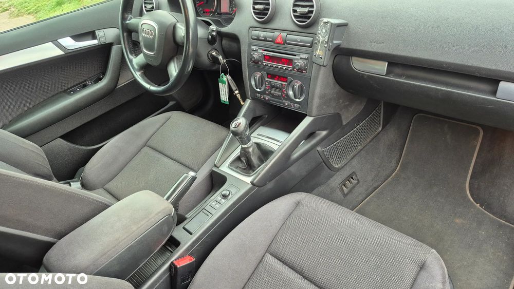 Audi A3 Sportback - 17