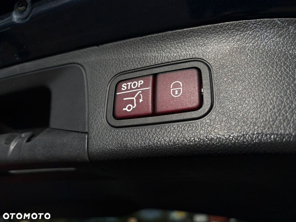 Mercedes-Benz GLA 250 4Matic 8G-DCT - 26