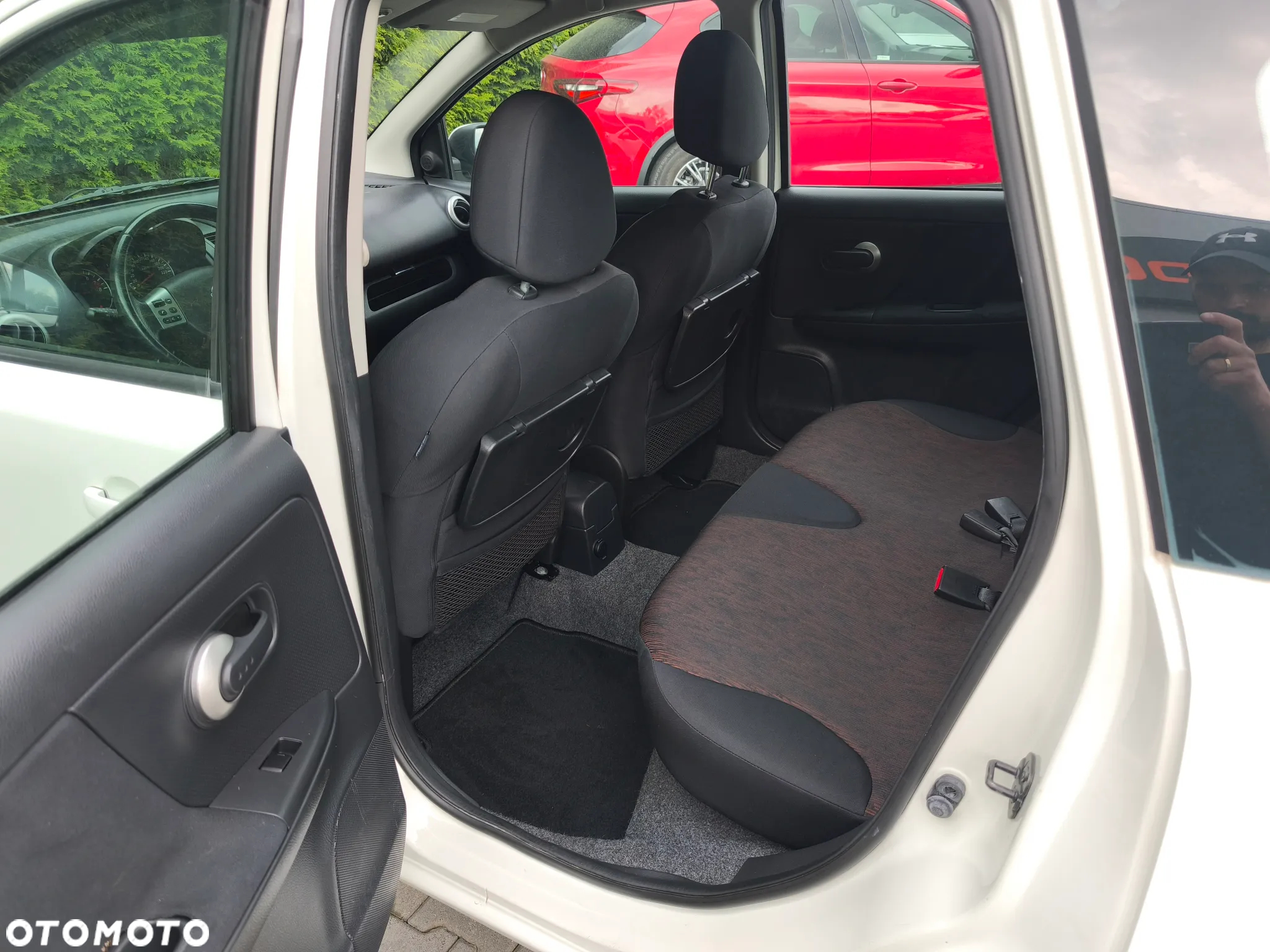 Nissan Note - 12