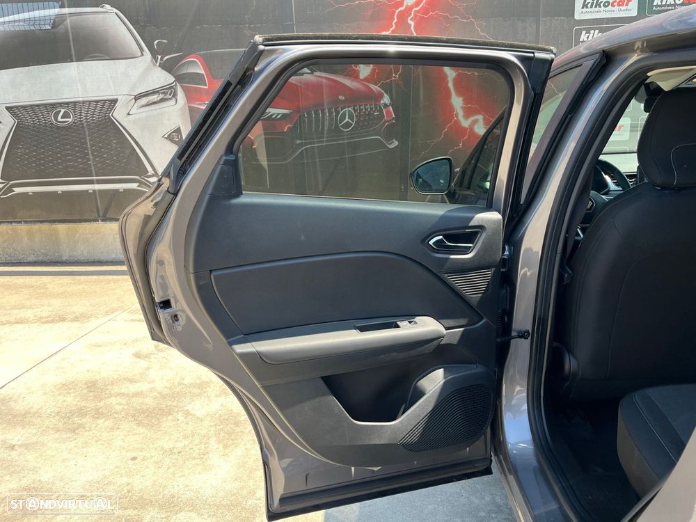 Renault Captur 1.6 E-Tech Full Hybrid Evolution - 34